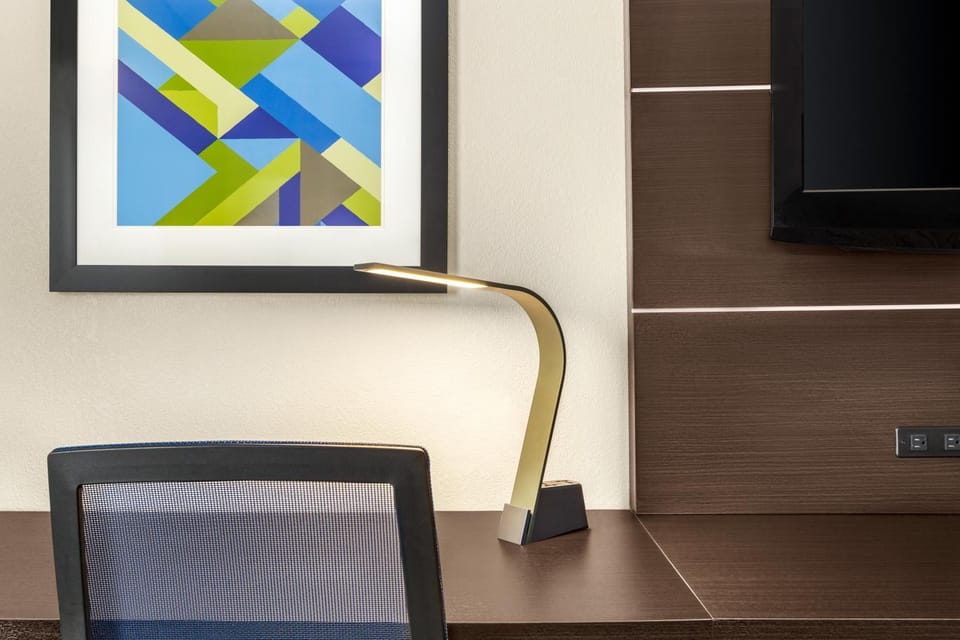 TV and multimedia, Seating area