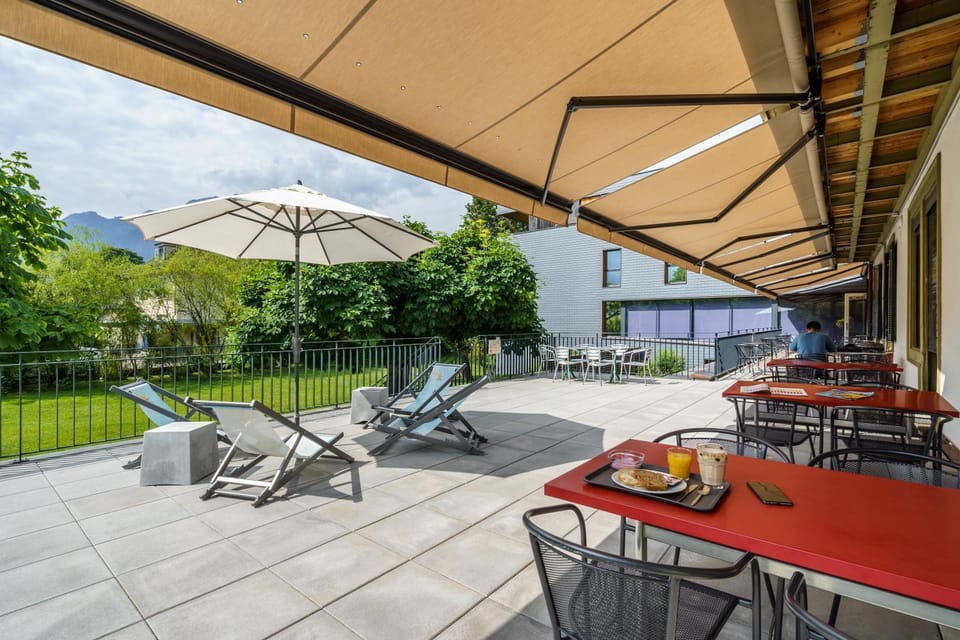 Property building, Balcony/Terrace