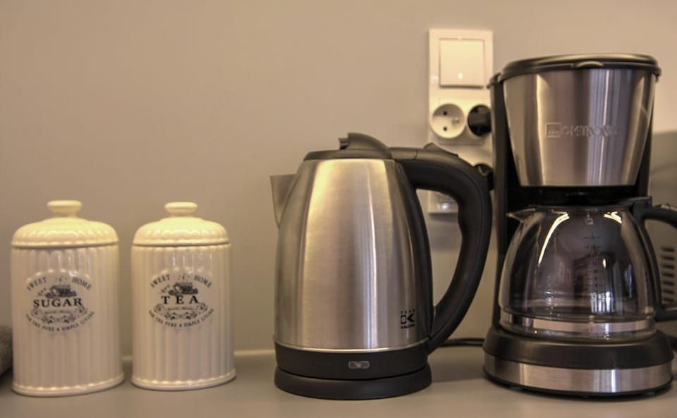 Coffee/tea facilities, Kitchen or kitchenette