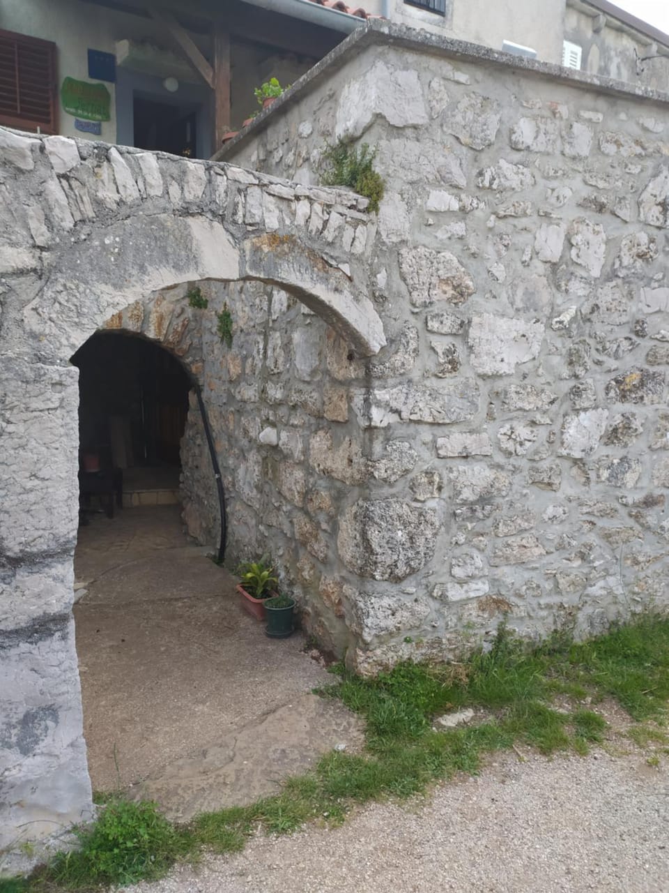 Facade/entrance