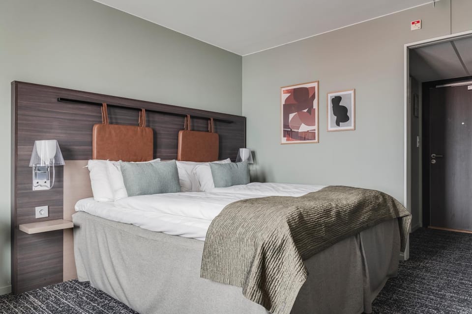 Bed, Photo of the whole room