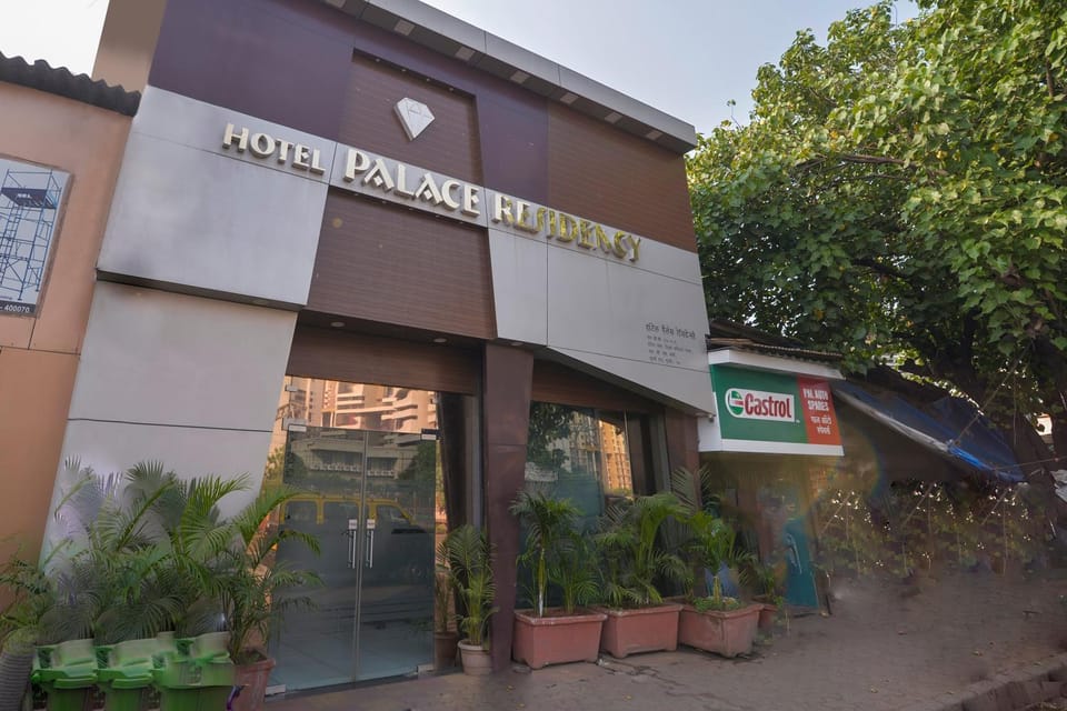 Property building, Facade/entrance, Property logo or sign