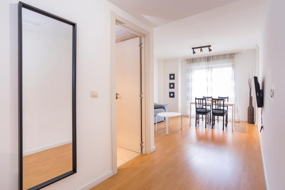 Livemalaga Ventura & Parking Apartment in Malaga