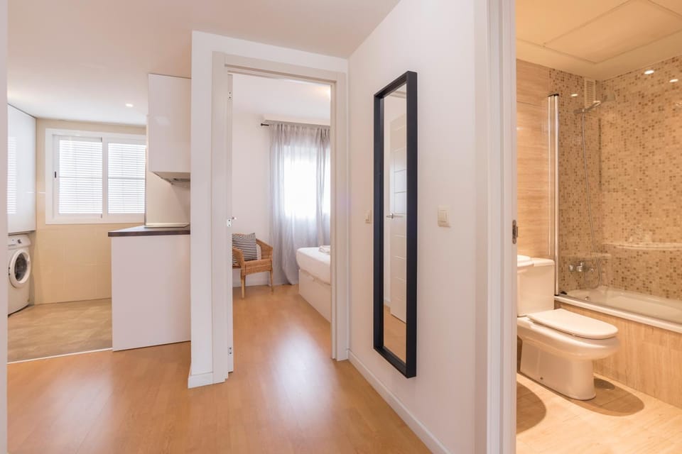 Livemalaga Ventura & Parking Apartment in Malaga