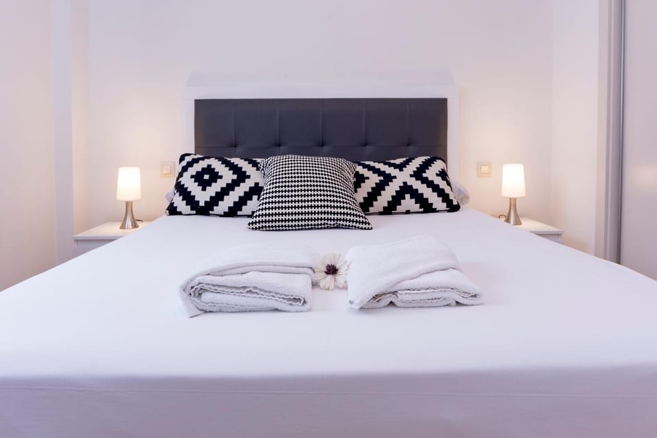 Livemalaga Ventura & Parking Apartment in Malaga