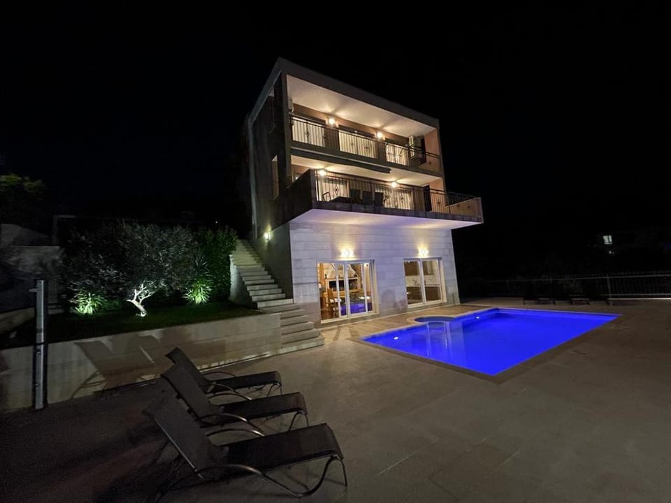 Villa Diosa de la Aurora Villa in Šibenik-Knin County, Croatia