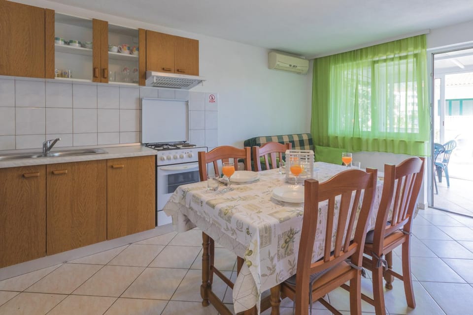 Apartment Gloria Apartment in Šibenik-Knin County, Croatia