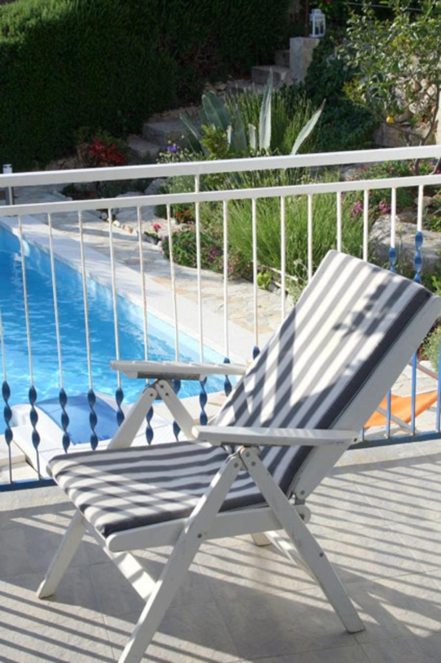 Balcony/Terrace, Pool view, sunbed