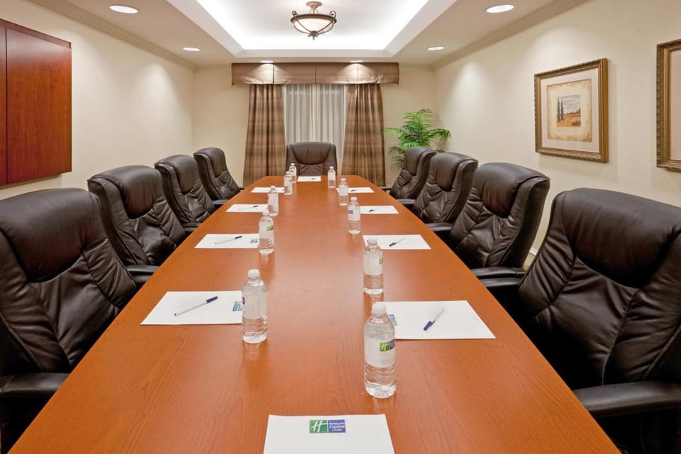 Meeting/conference room