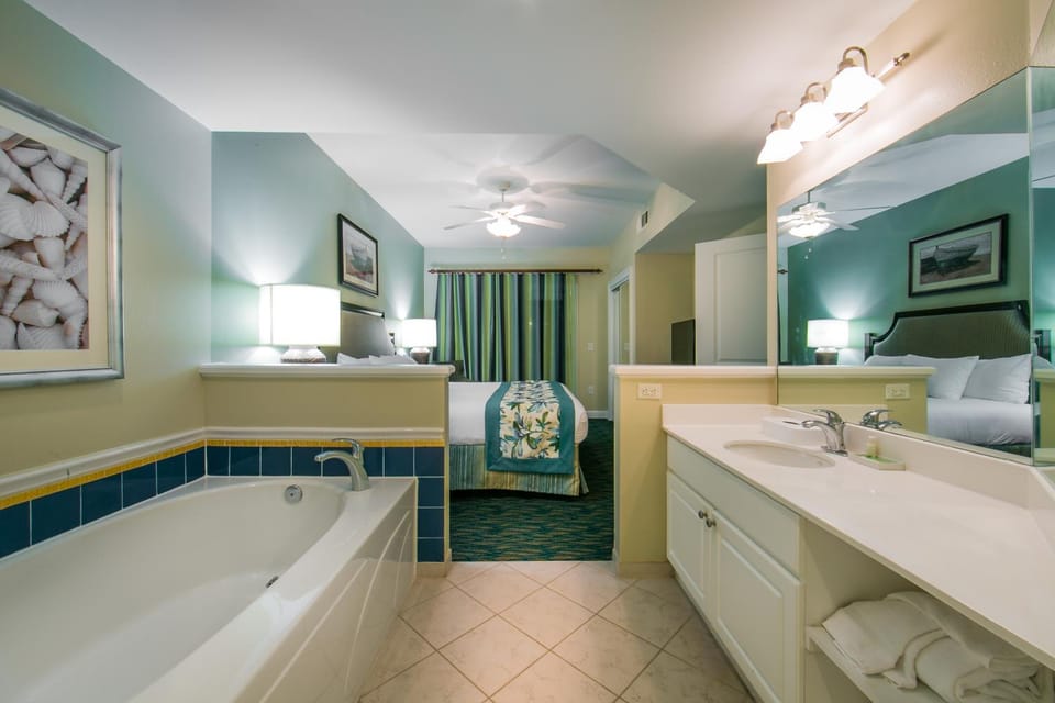Shower, Bathroom, Bedroom, Bath