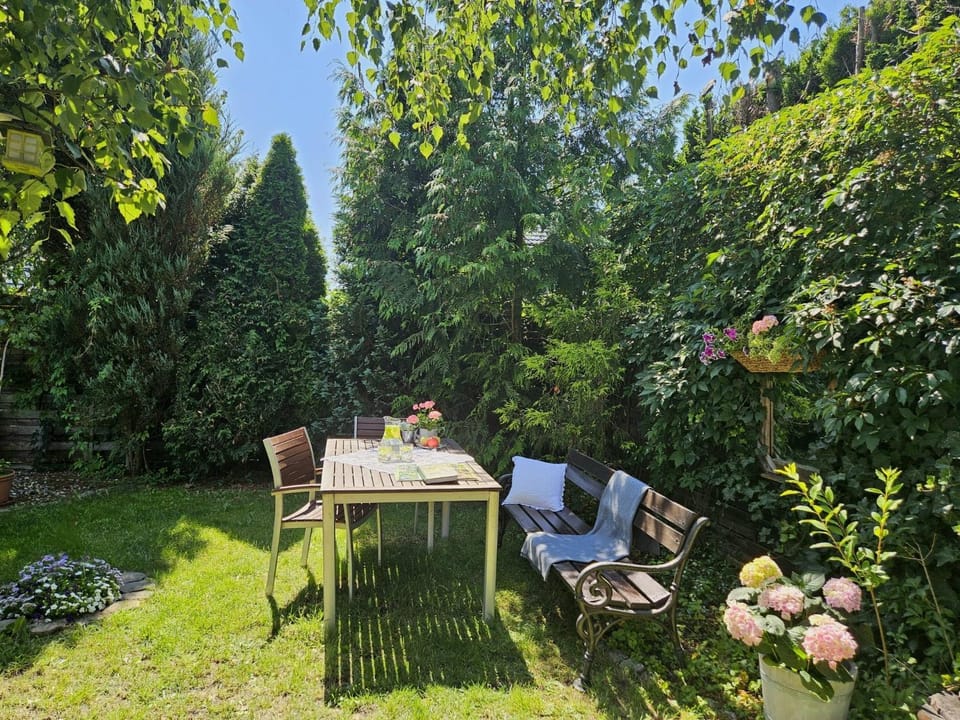 Apartament Garden- parking, ogródek, cicha okolica Apartment in Pomeranian Voivodeship