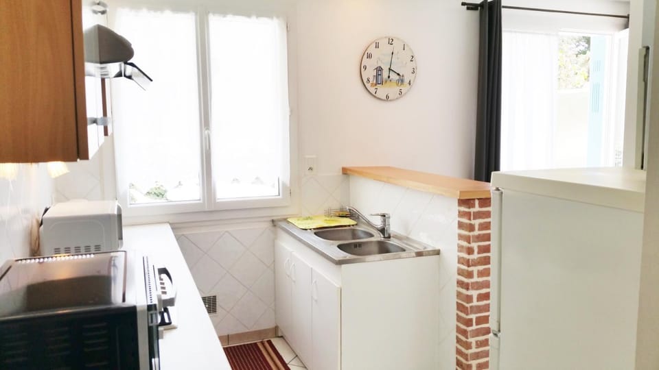 Communal kitchen