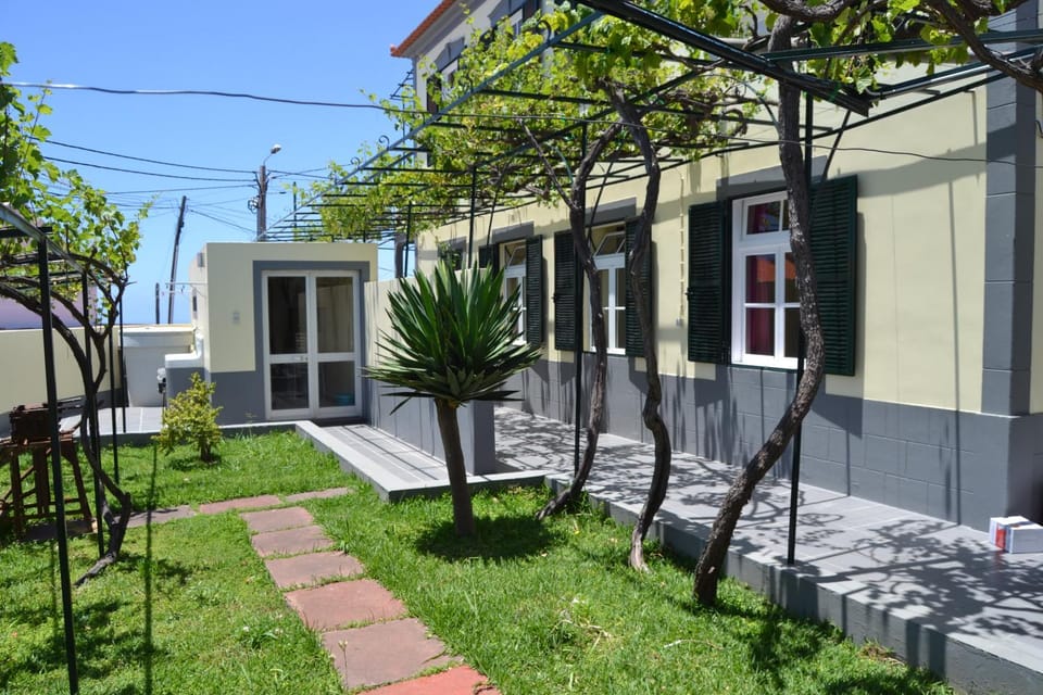 Property building, Garden, Garden view