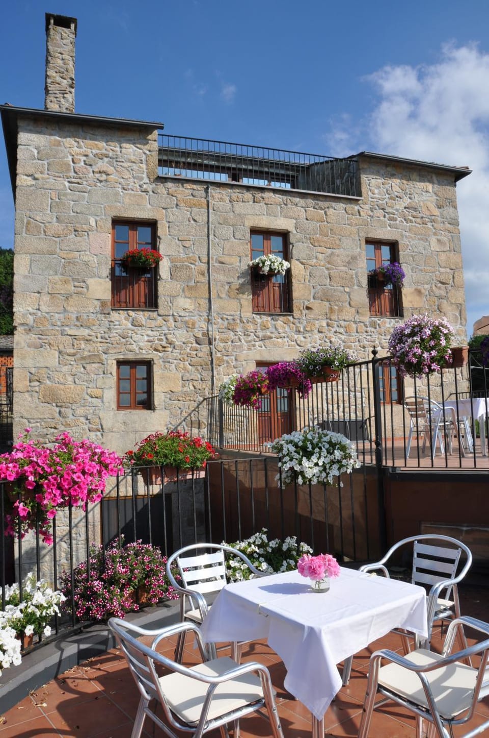 Patio, Restaurant/places to eat