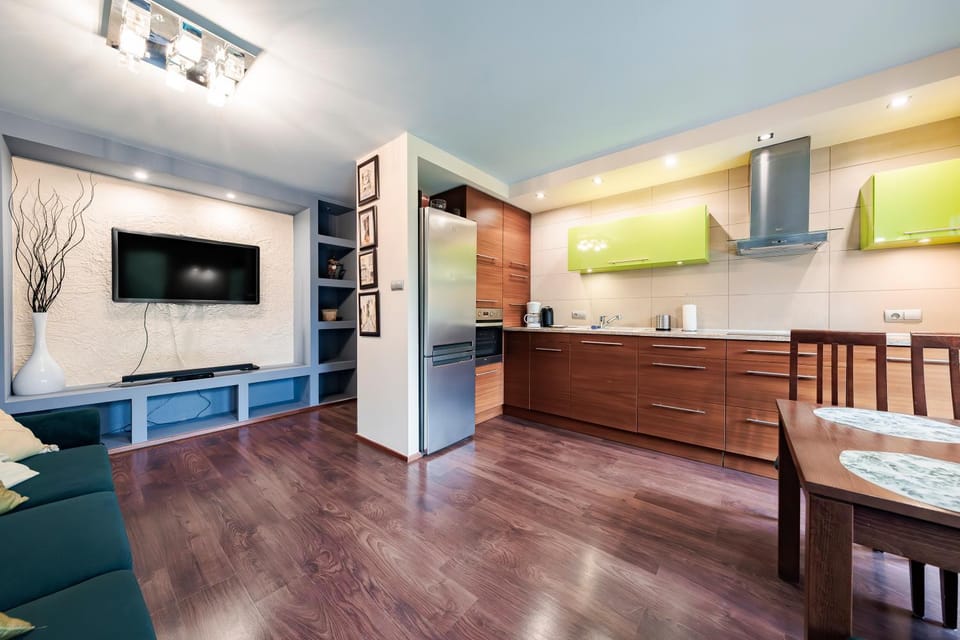 TV and multimedia, Kitchen or kitchenette