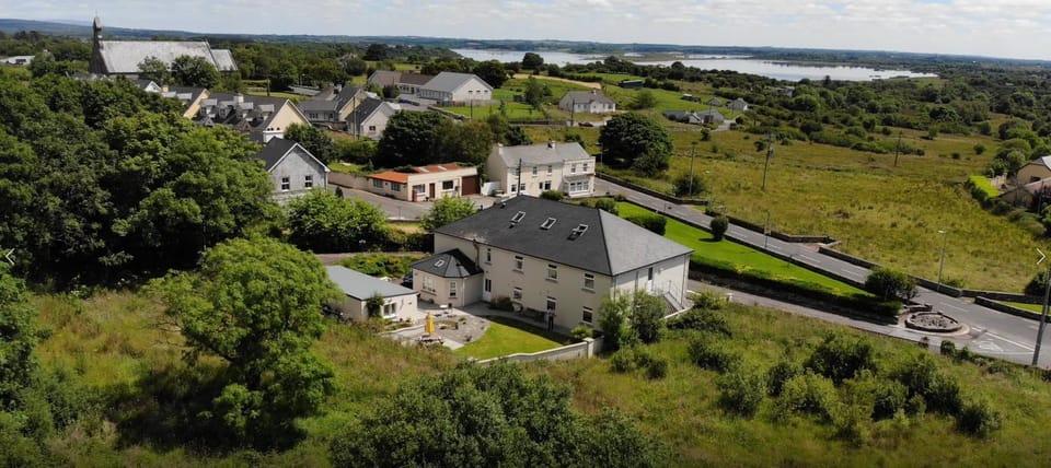 Bird's eye view, On site