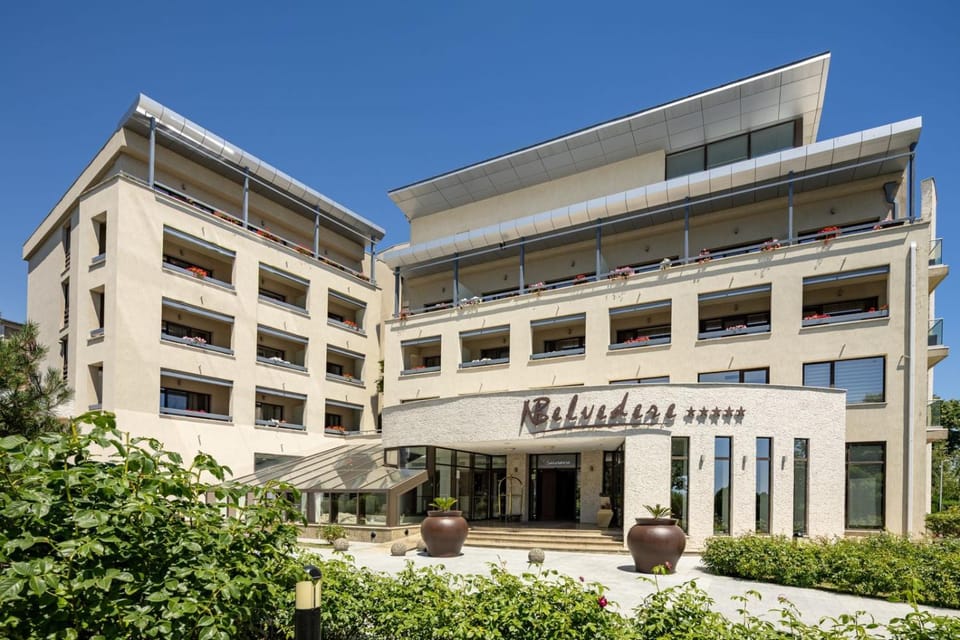 Property building, Day