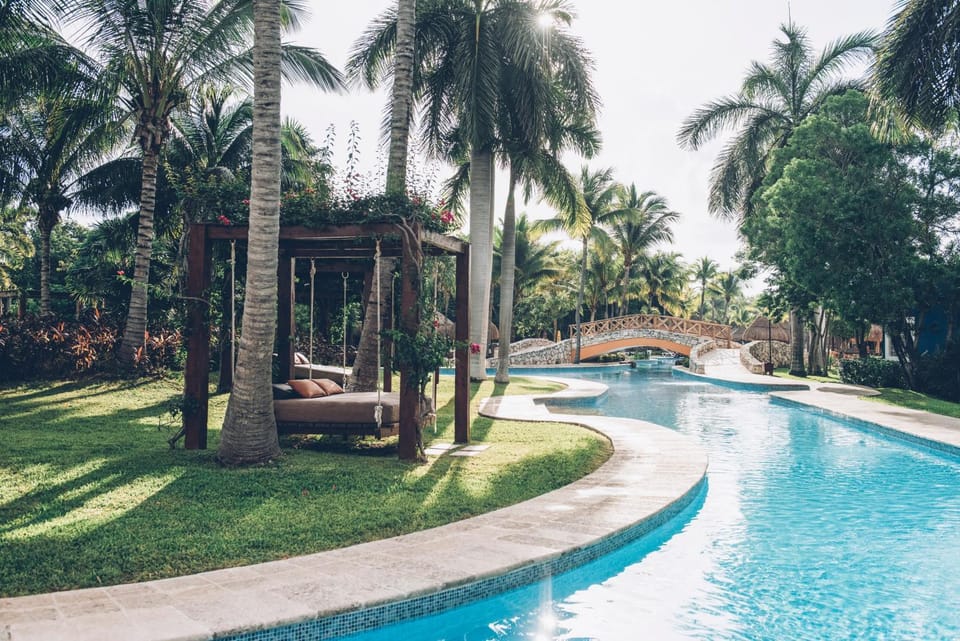 Garden, Swimming pool