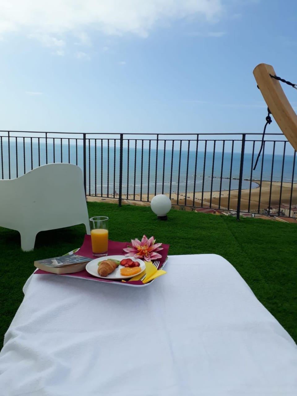 Balcony/Terrace, Food and drinks, Food, Sea view, Breakfast, Drinks