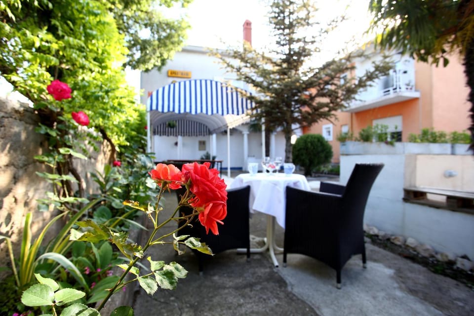 Patio, Balcony/Terrace