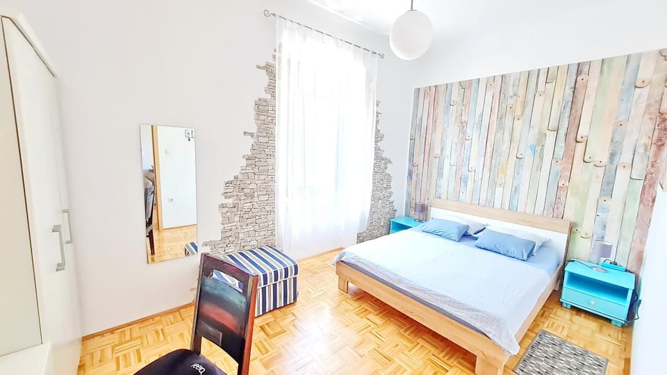 Bed, Bedroom, wardrobe