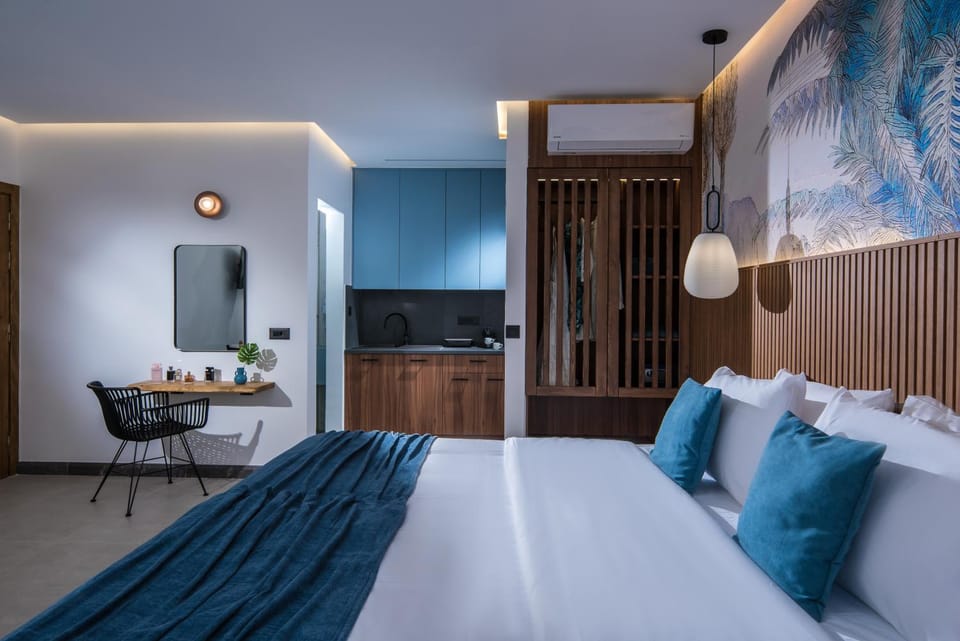 Bed, Photo of the whole room