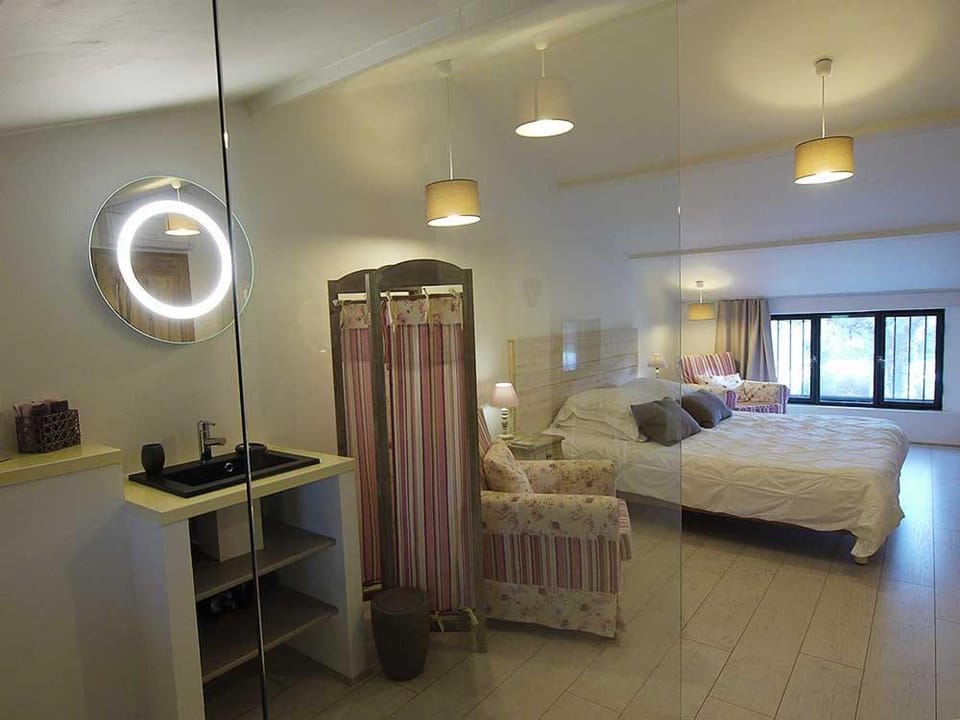 Couleur Lavande Bed and Breakfast in Le Thor