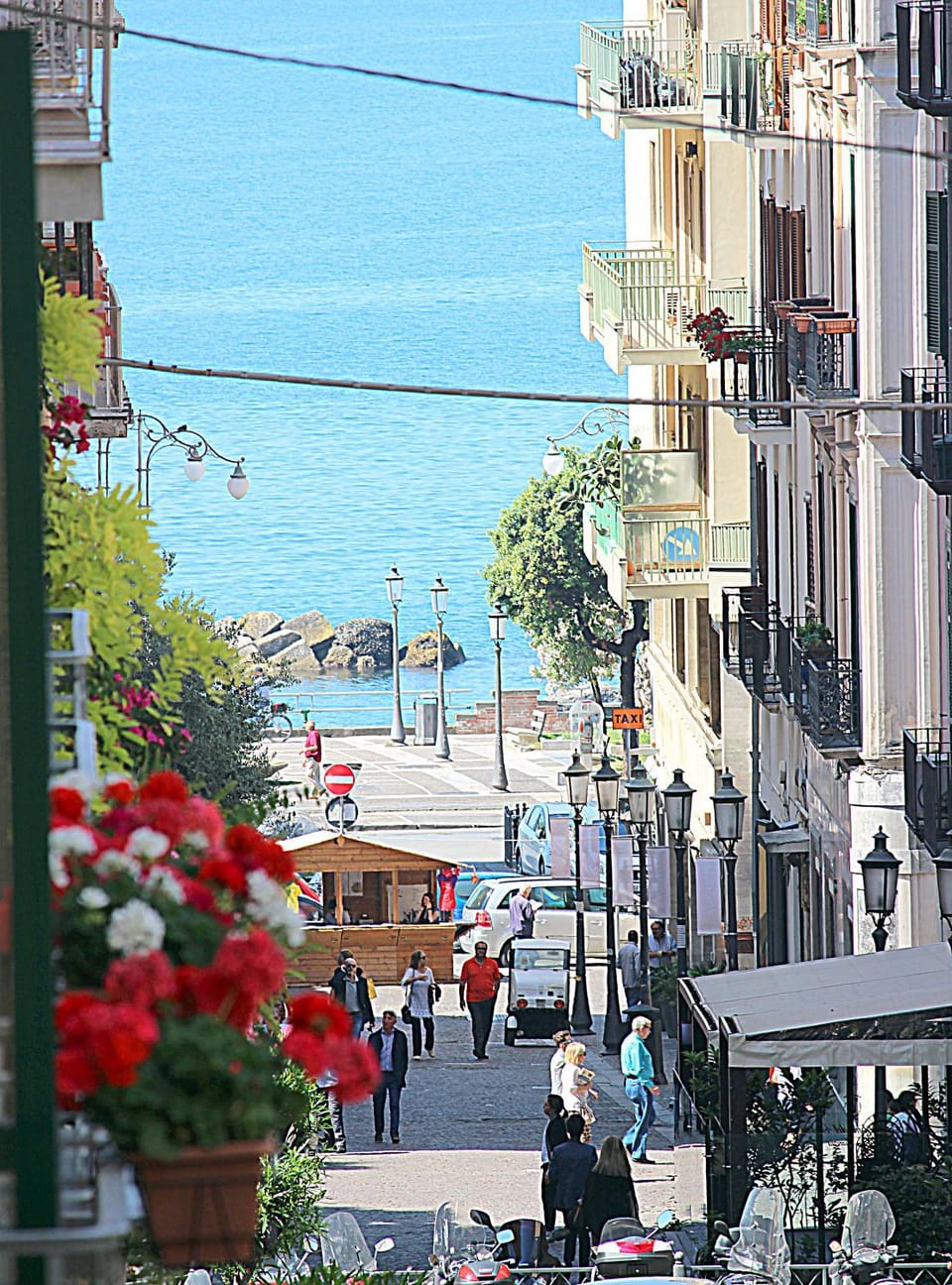 Neighbourhood, Beach, Sea view, Street view