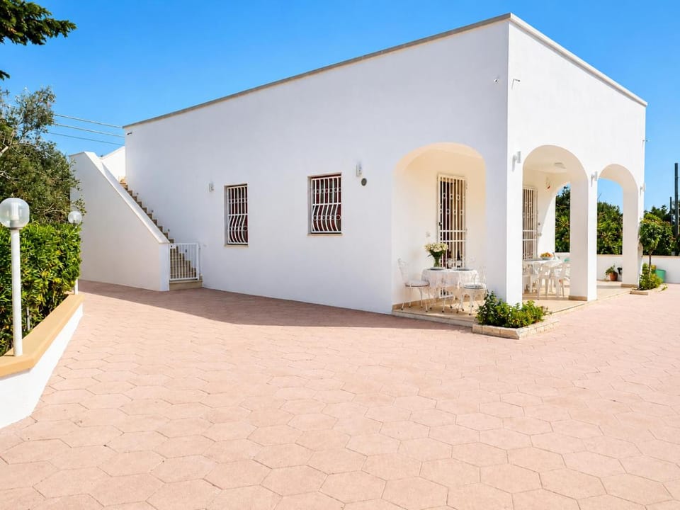 Villa Pesce Torre Pali 8 Ospiti con Giardino e Parcheggio Privato House in Apulia