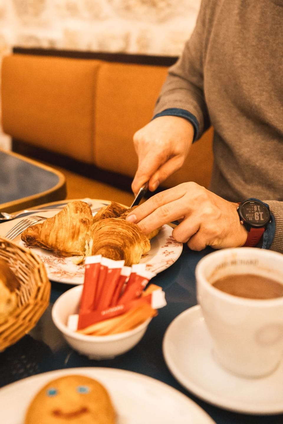 Food and drinks, Breakfast, Continental breakfast