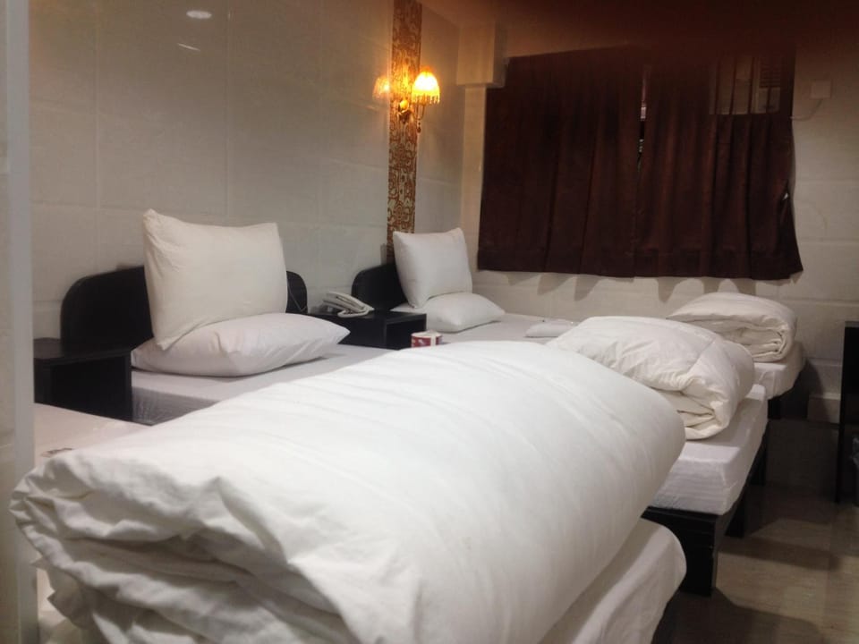 Bed, Photo of the whole room, Bedroom, bunk bed