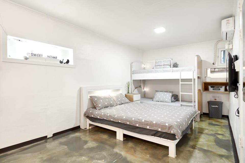 Bed, Bedroom, Area and facilities, Area and facilities, bunk bed