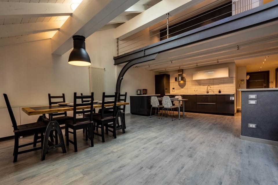 Kitchen or kitchenette, kitchen