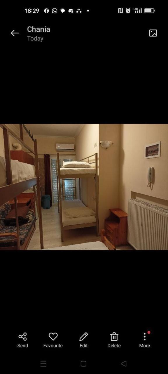 Constantinos Budget Beds Hostel in Chania