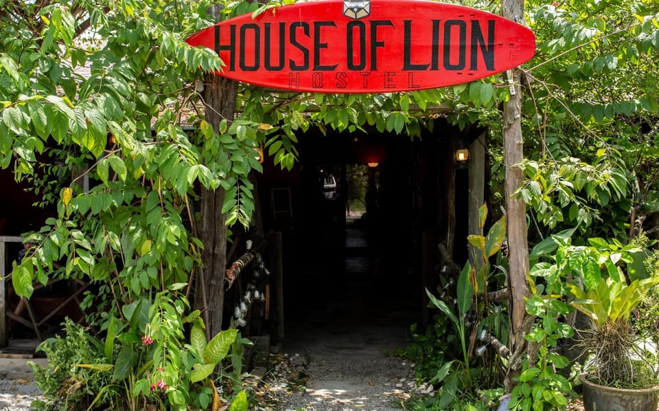 House of Lion Hostel Bed and Breakfast in Kedah