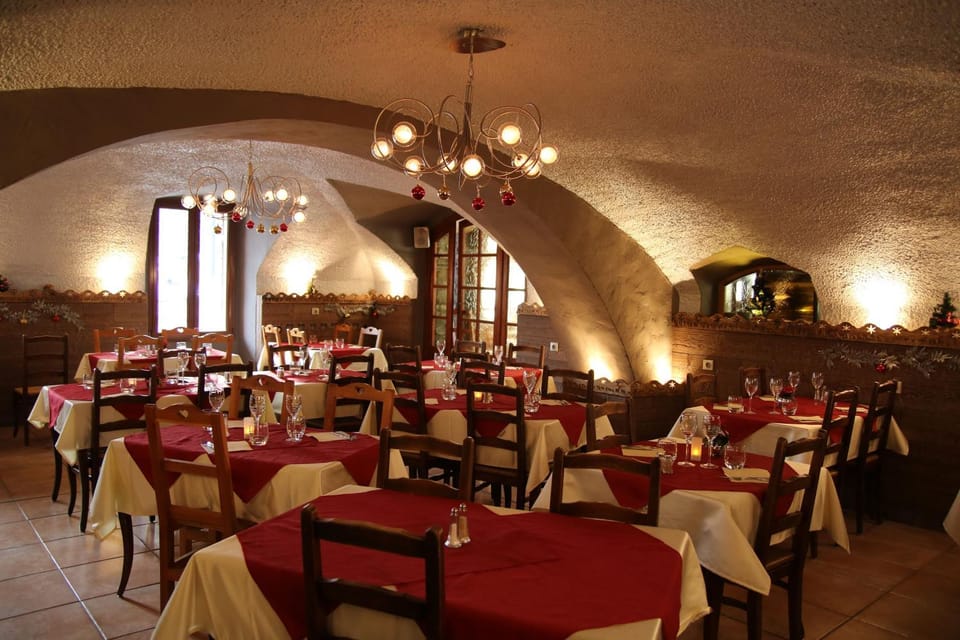 Day, Winter, Banquet/Function facilities, On site