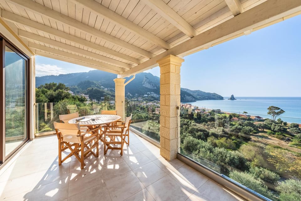 Natural landscape, View (from property/room), Balcony/Terrace, Mountain view, Sea view