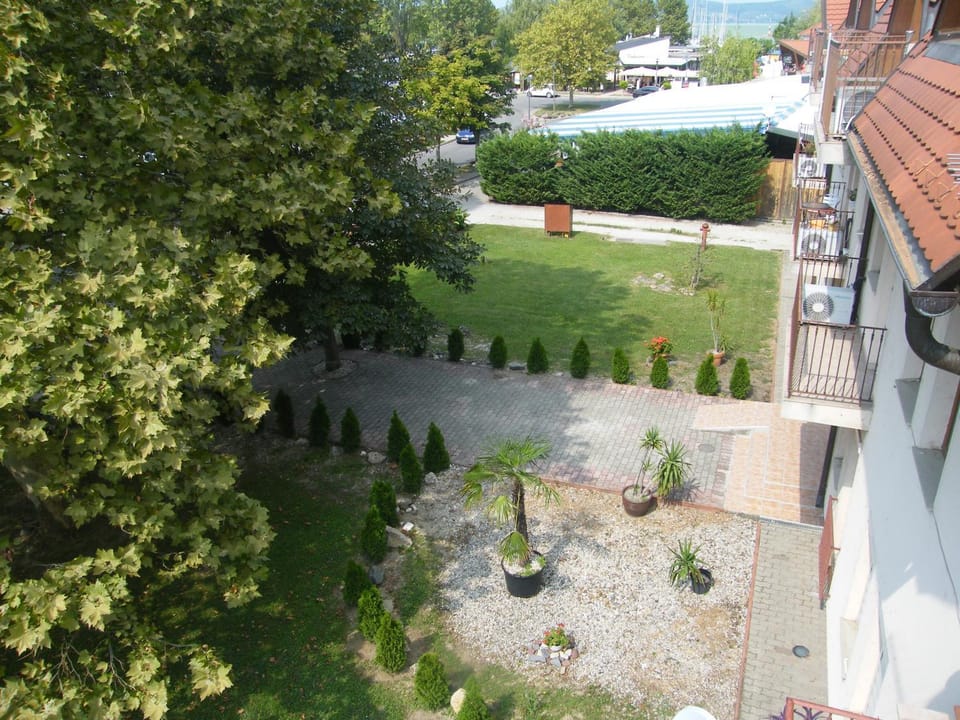 Park Sétány Apartman Apartment in Hungary