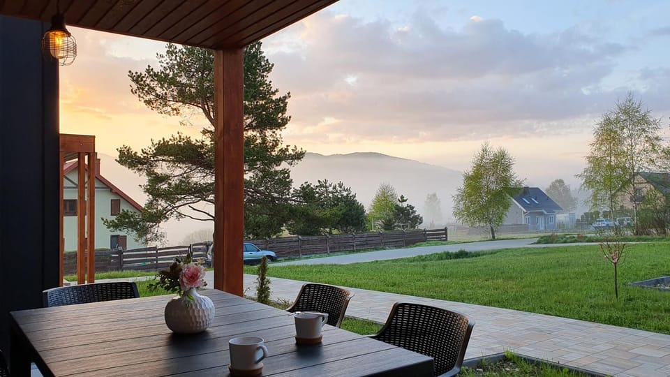 Balcony/Terrace, Internal: Not applicable to any particular room