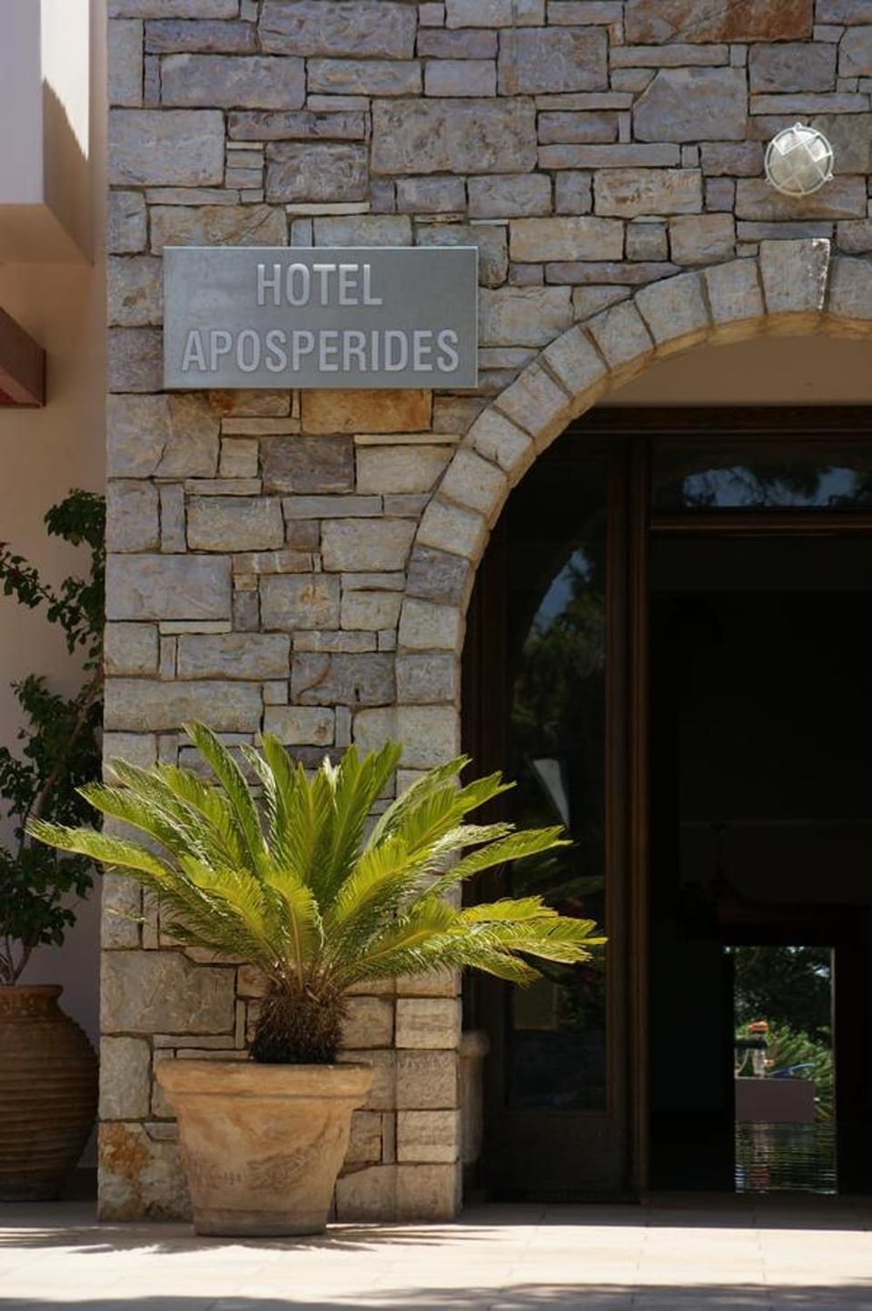 Facade/entrance