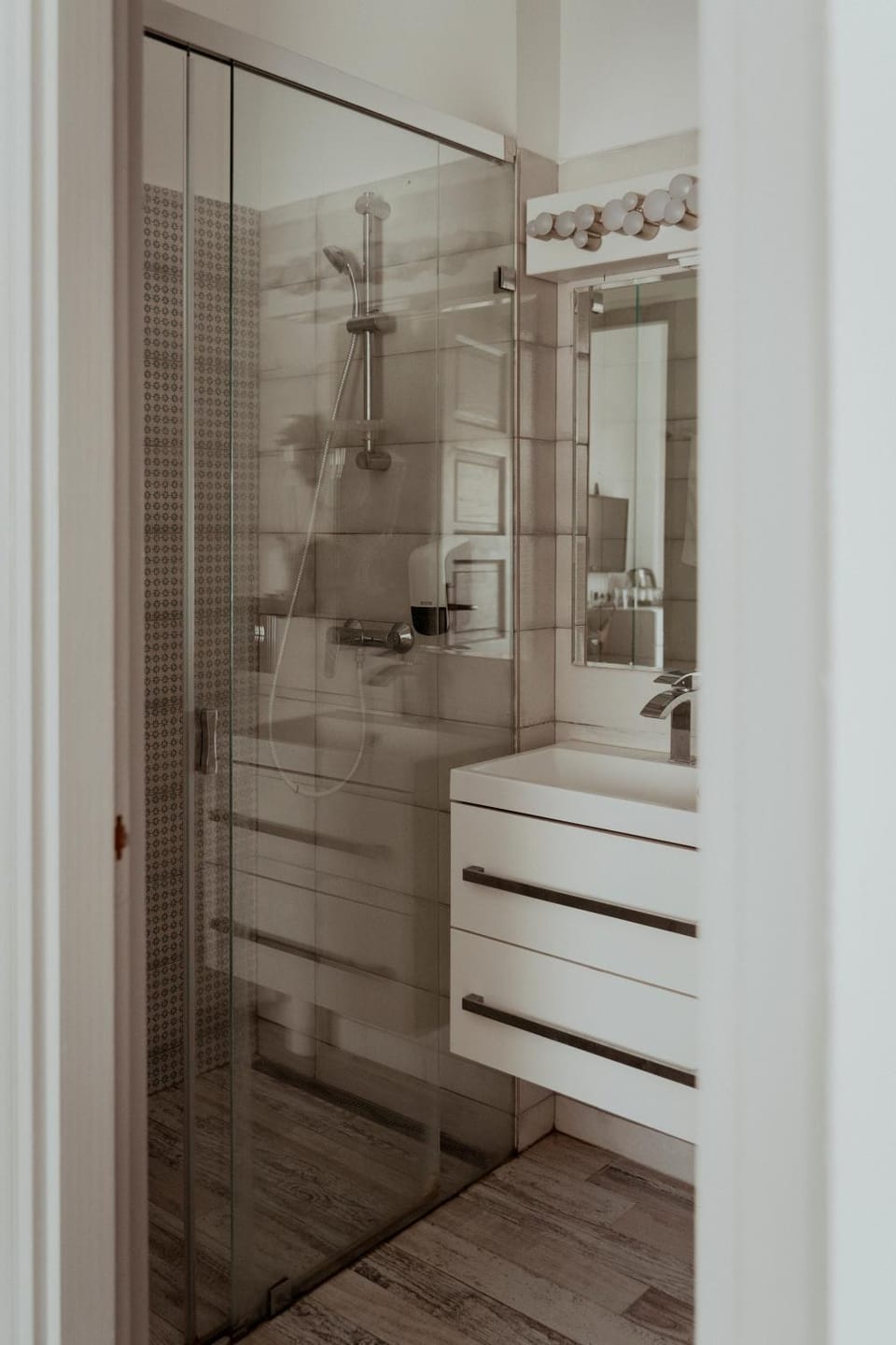 Shower, Bathroom