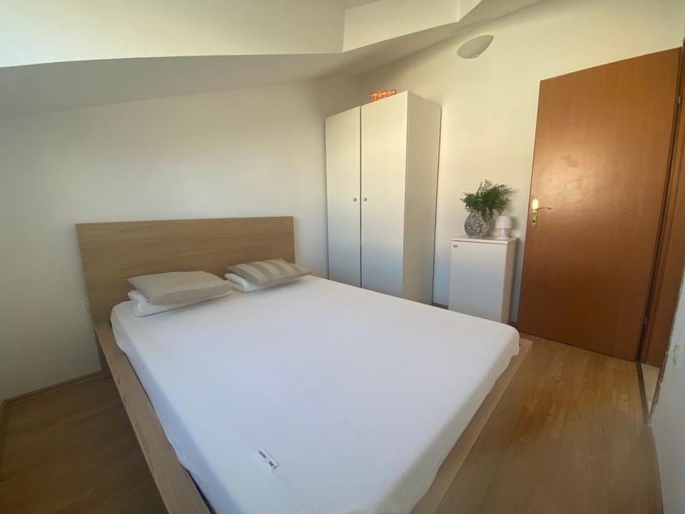 Sunny Apartment Apartment in Šibenik-Knin County, Croatia