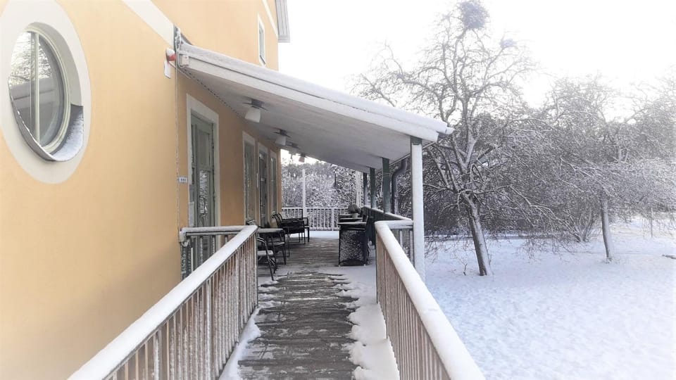 Property building, Winter