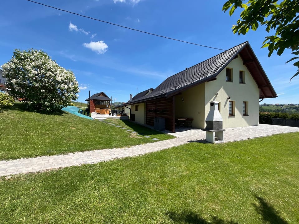 Domki pod Beskidem House in Slovakia
