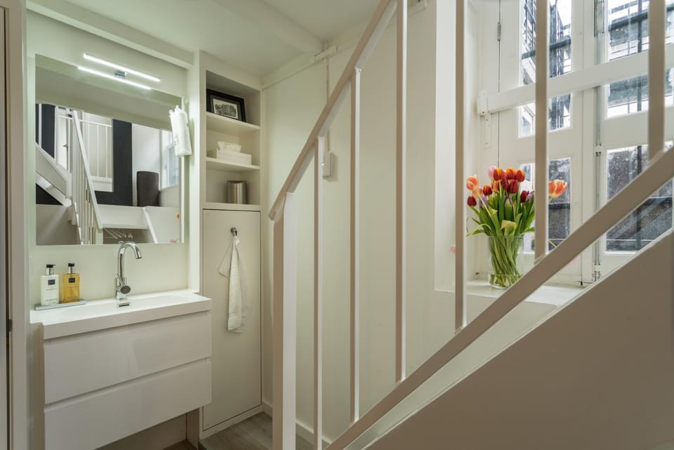 Patio, Decorative detail, Bedroom
