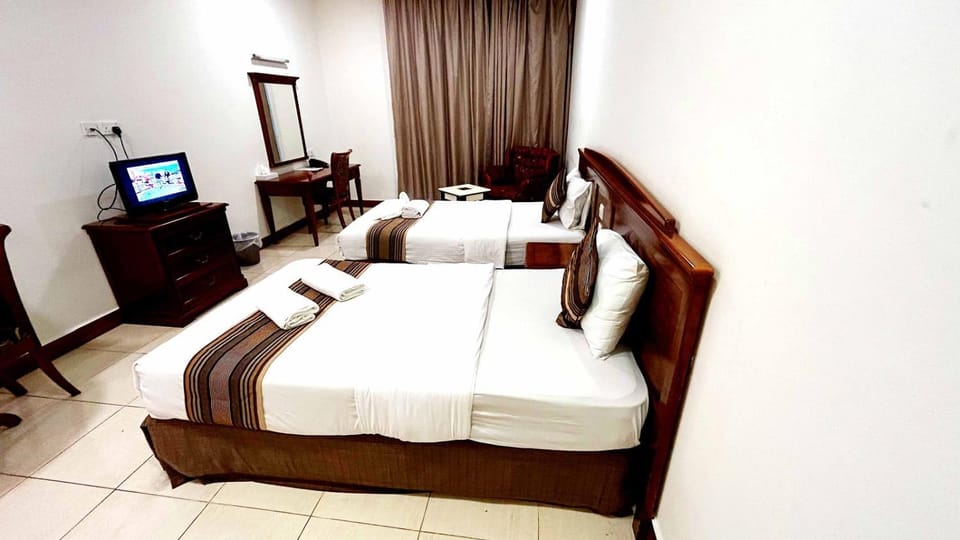 Moon Valley Hotel Apartment - Bur Dubai, Burjuman Apartment hotel in Dubai