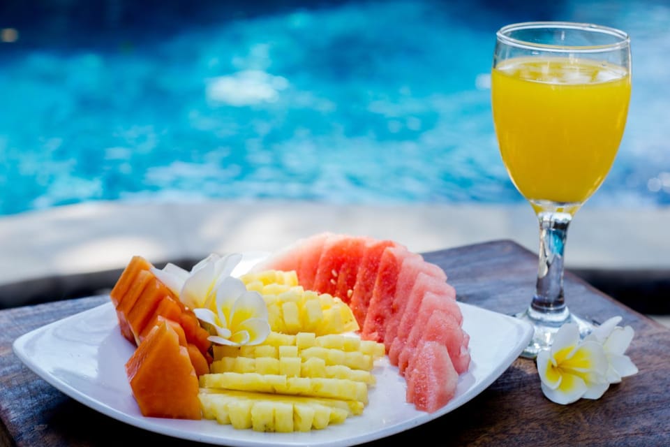 Food and drinks, Food, Pool view, Swimming pool, Breakfast, Drinks