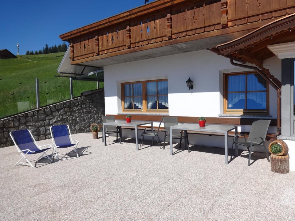 Day, Summer, Balcony/Terrace, On site