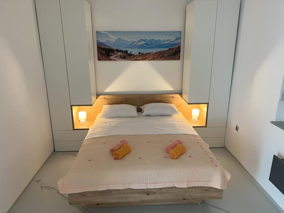 Property building, Bedroom