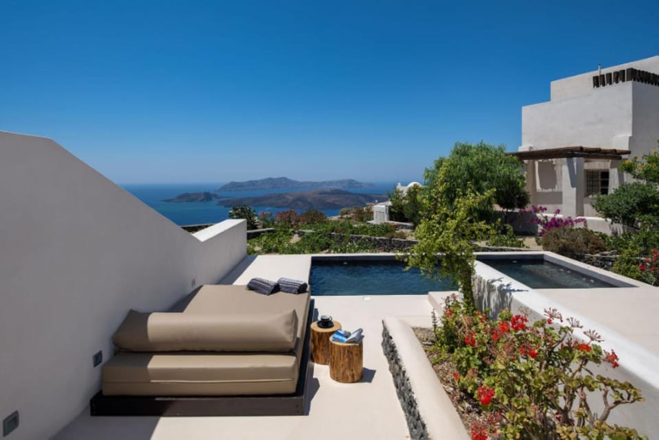 Hot Tub, Balcony/Terrace, Pool view, Swimming pool
